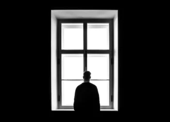 Feeling Lonely? Discover Why You Say 'I Don't Need Friends'